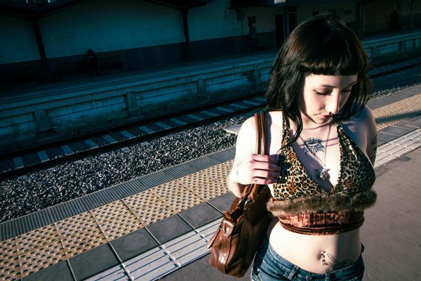 Can High-Temperature Engine Paint Improve Durability and Aesthetics of Engine Components?